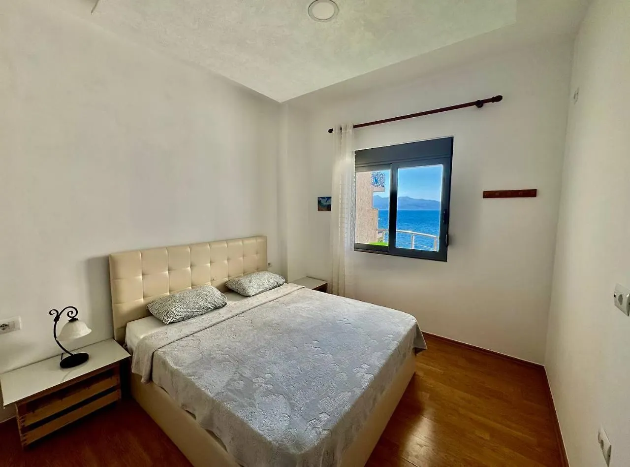 4 Seasons Sea View Apartment Saranda